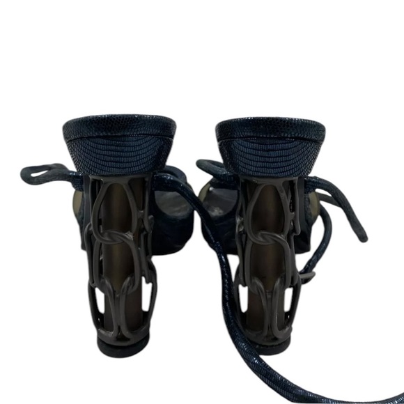 Authentic Fendi Blue Chain-Link Accents Slingback Sandals W 8 - Picture 5 of 8